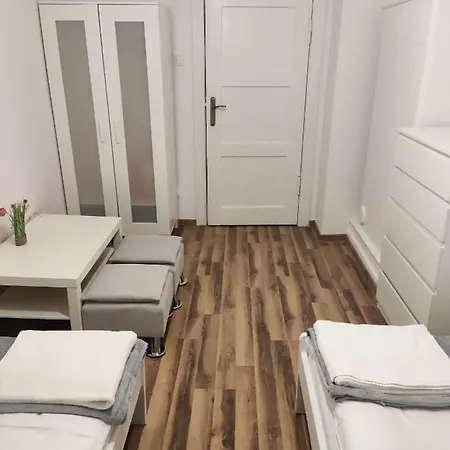 Mieszkanie Blisko Targow Poznanskich Poznań